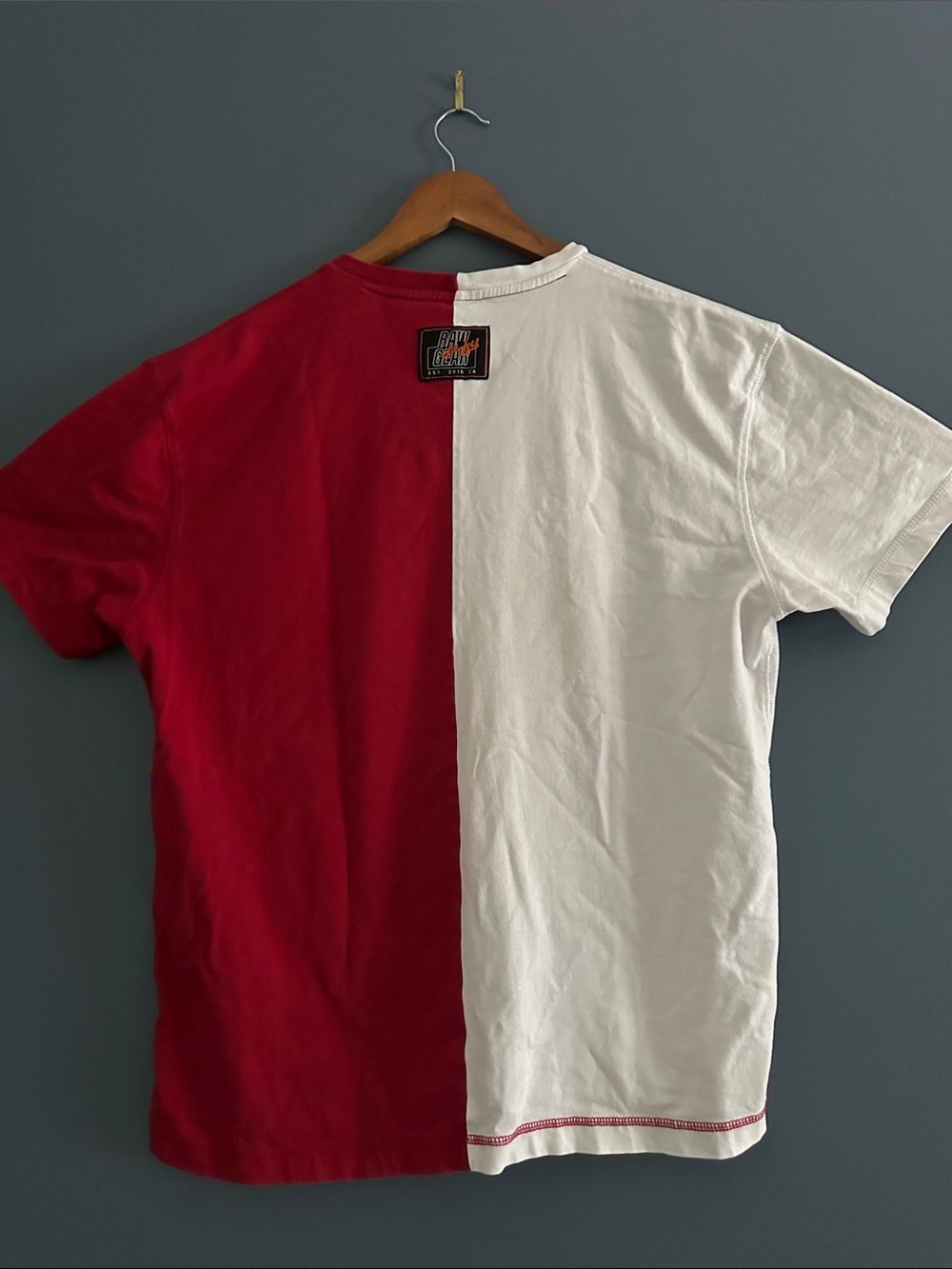 Rawgear Split-Panel Men’s Tee — White & Red